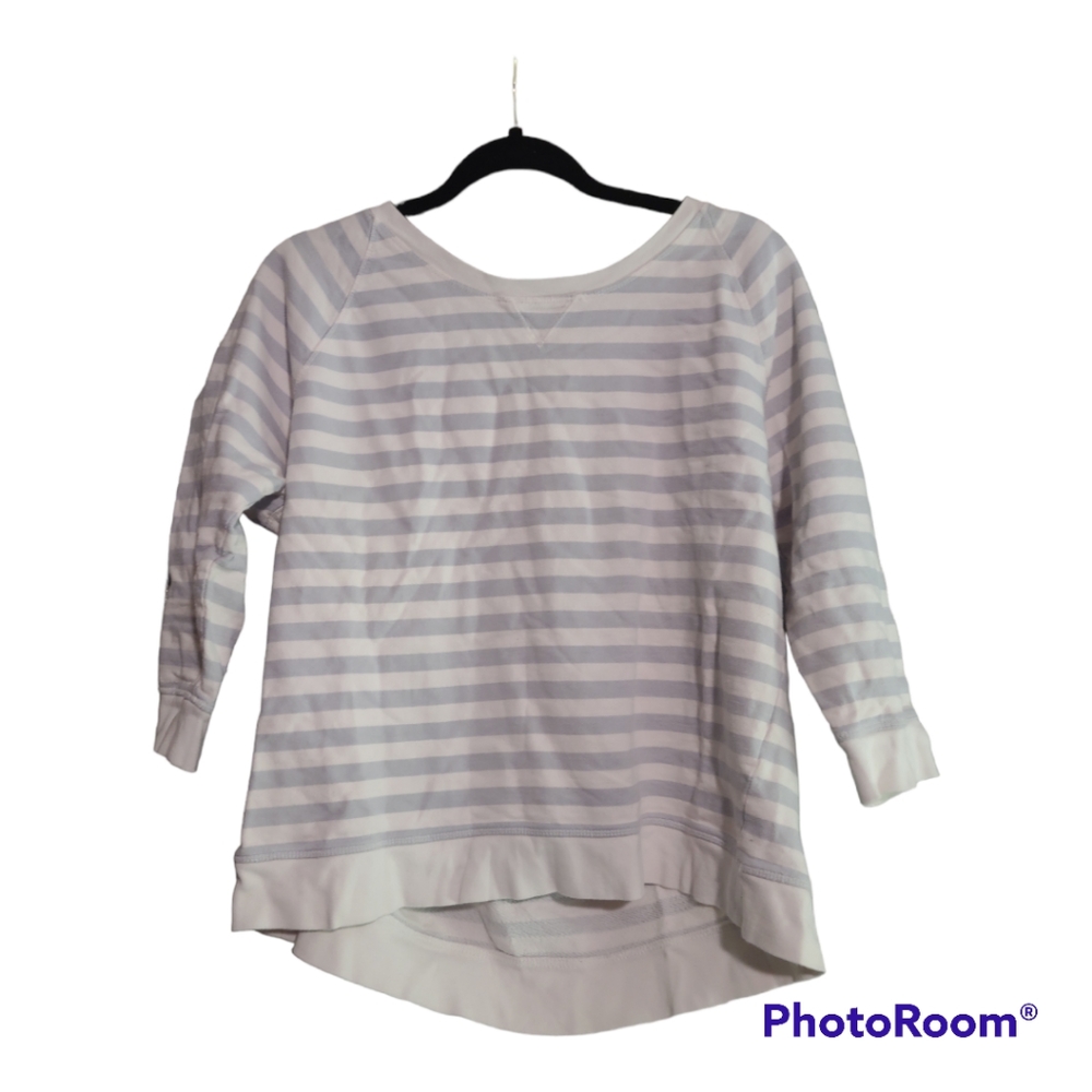 Essential Sweatshirt